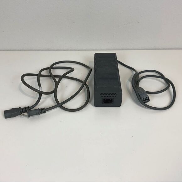 Microsoft Xbox 360 OEM 175W AC Adapter Power Supply - Picture 1 of 4